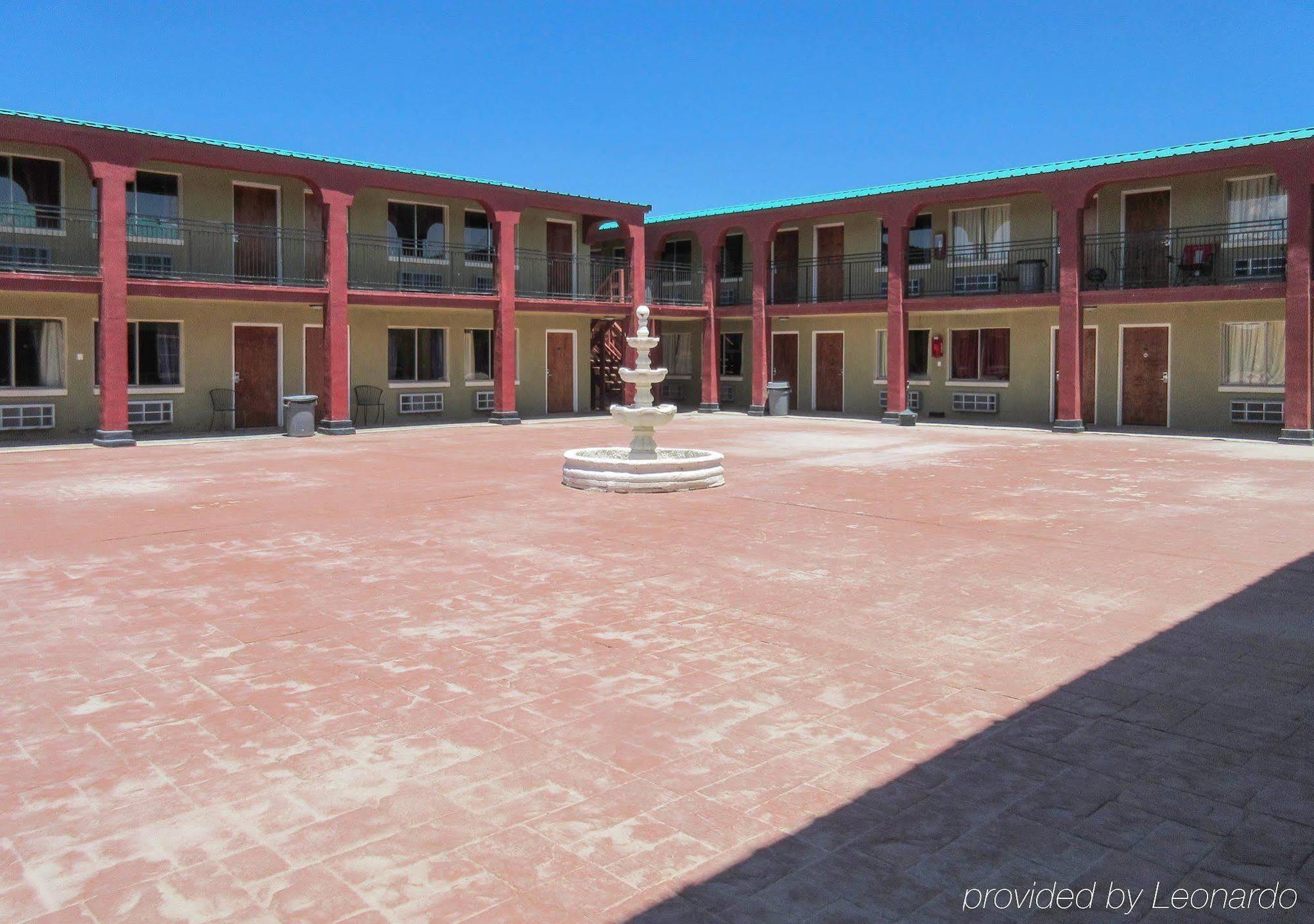 Alien Residence Inn Pecos Esterno foto